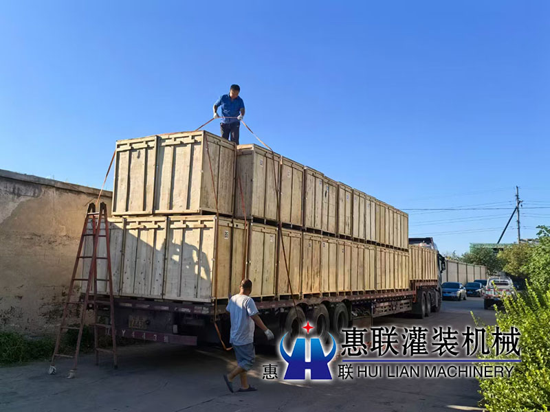 86臺洗瓶機(jī)出口朝鮮